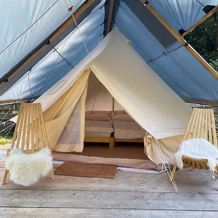 Gostinjska kuća Wooden 3*