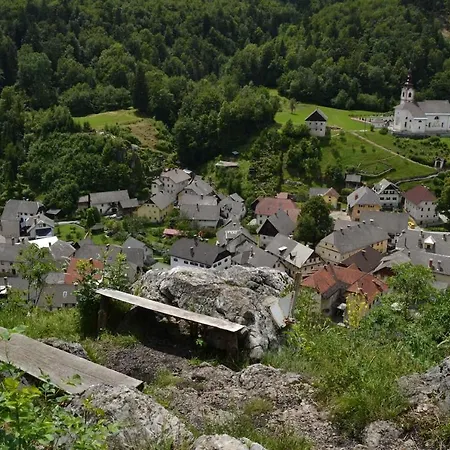 Gostinjska kuća Wooden Kamna Gorica