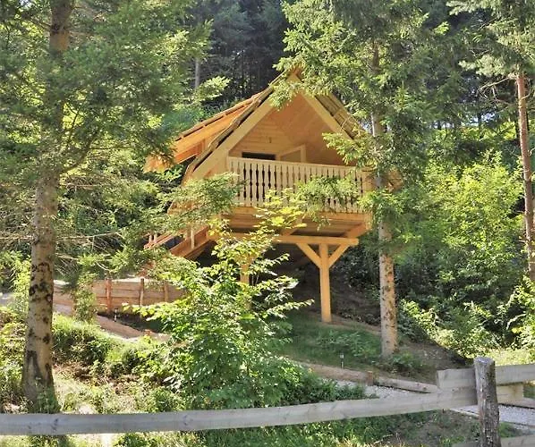 Wooden Casa de hóspedes 3*