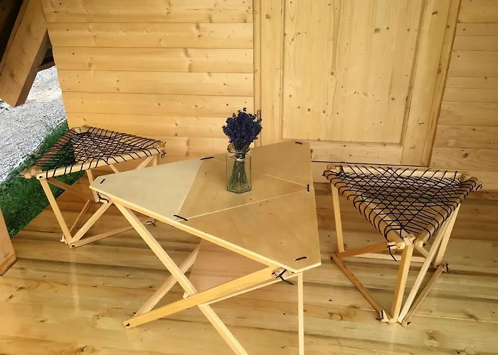 Wooden Πανσιόν 3*