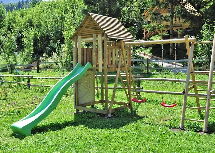 Wooden Πανσιόν